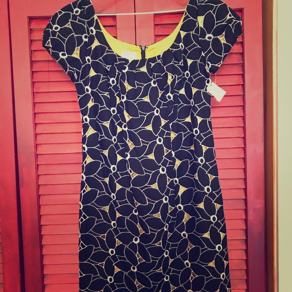 Suzi Chin for Maggy Boutique shift dress
